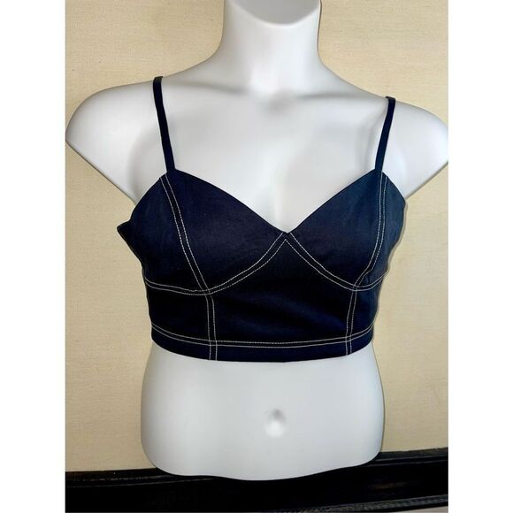 BCBG Seam Crop Top - NWT - Size Small - Picture 5 of 9